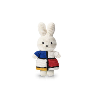 Just Dutch Miffy Handmade and her Mondriaan Outfit