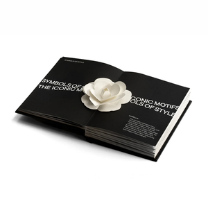 Fashion Unfolded: Pop-Up Chanel