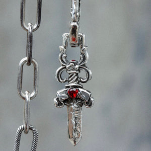 ÎMMØRTALË Jewellery Love Is A Drug Pendant - Silver