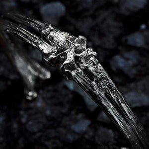 ÎMMØRTALË Argentum Bone Cuff Silver