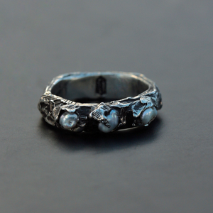 ÎMMØRTALË Pearls of Jupiter Ring