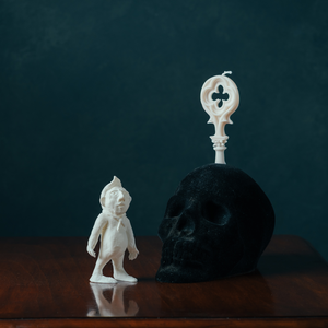 Stormie Mills × AGWA Limited Edition Figurine - 'Bea Vita'