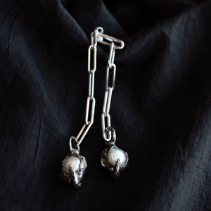 ÎMMØRTALË Ursae Earrings