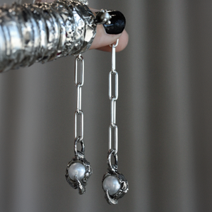 ÎMMØRTALË Ursae Earrings