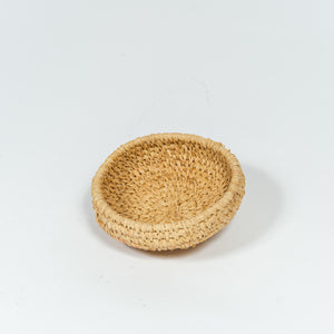 Tjanpi Desert Weavers Rene Nelson (Irene Lewis) Basket D14cm x H5cm