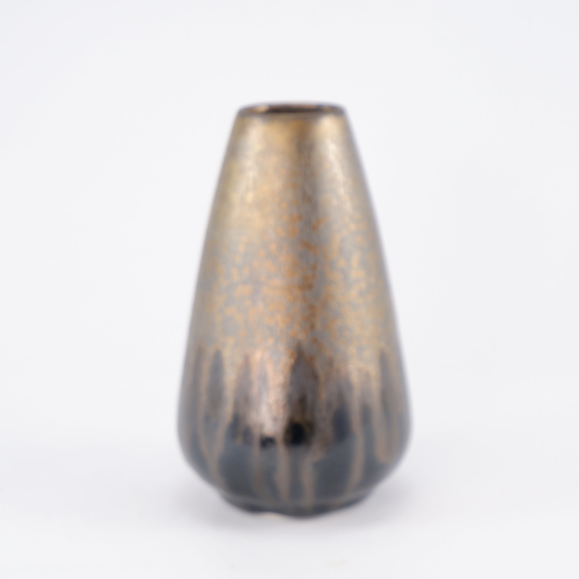 Jackie Masters Vase - The Golden Angle