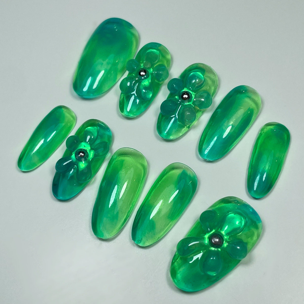 Angel City Nails Jade Daisy Set