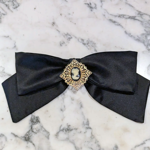 Camée Royale – Black Satin Bow with Ornate Cameo Brooch