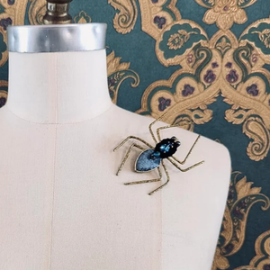 Men’s Femme Fatale Spider Brooch