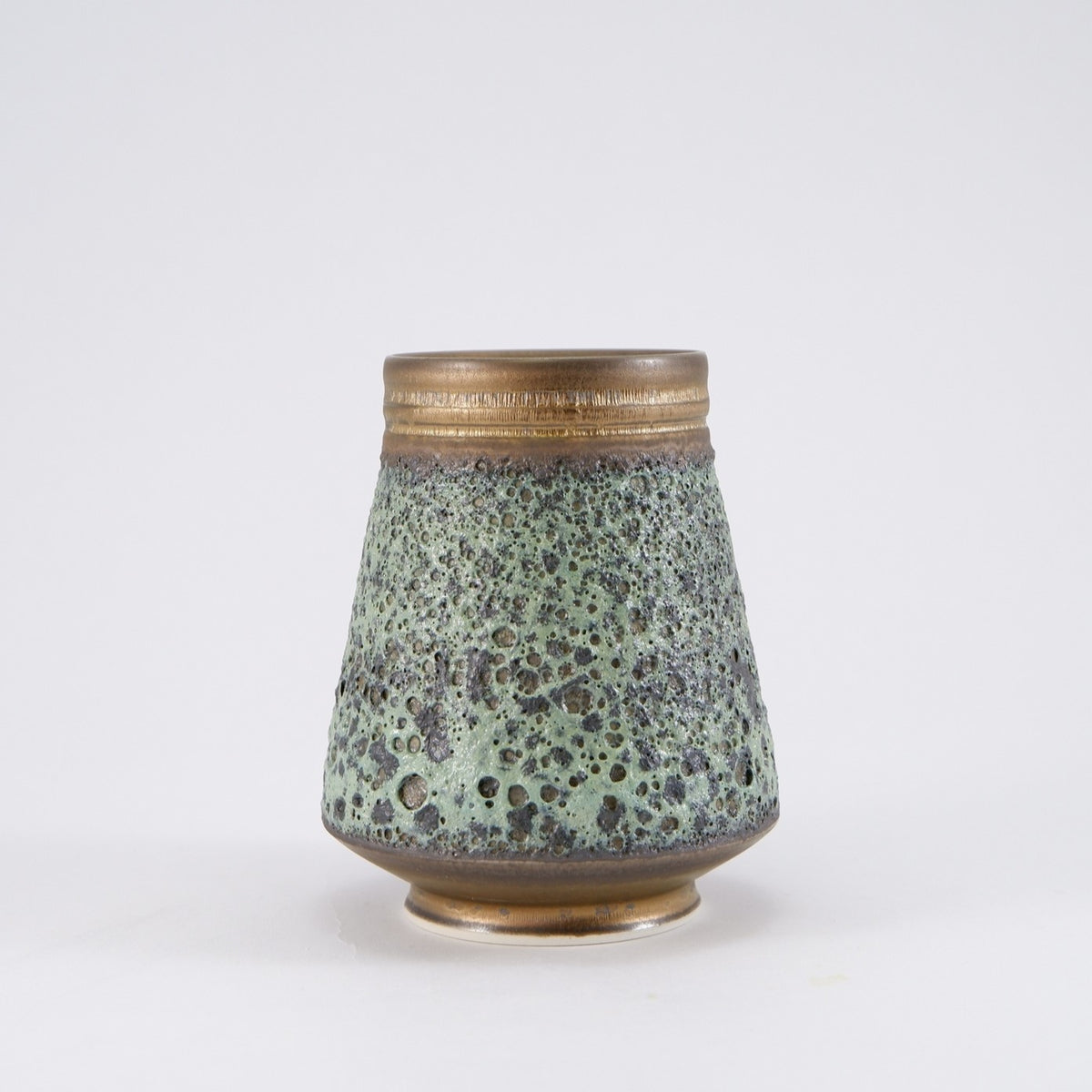 Jackie Masters Bushland Series Vase - Green 4