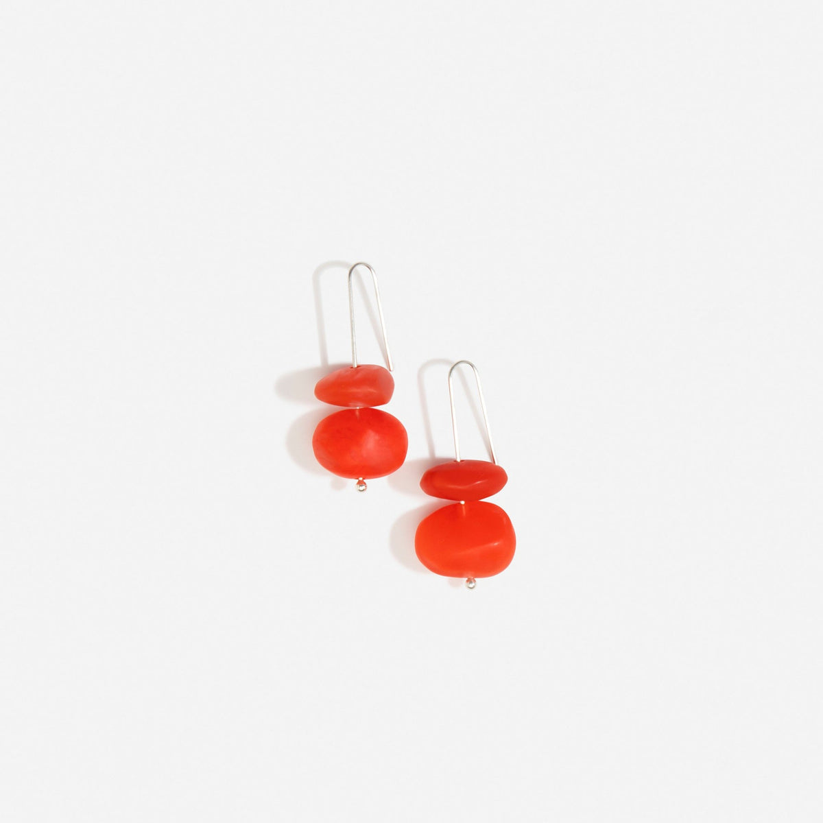 Dinosaur Designs Temple Earth Wire Earrings - Poppy (Silver)