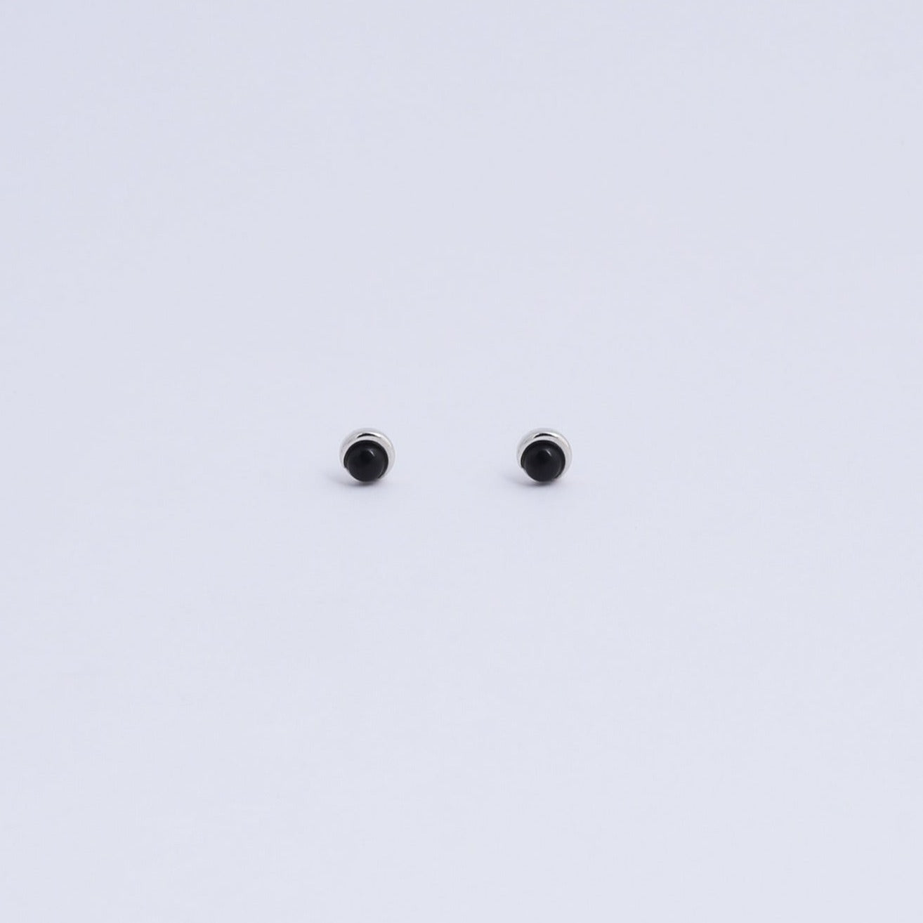 Miro Miro Eri Studs Silver/ Black