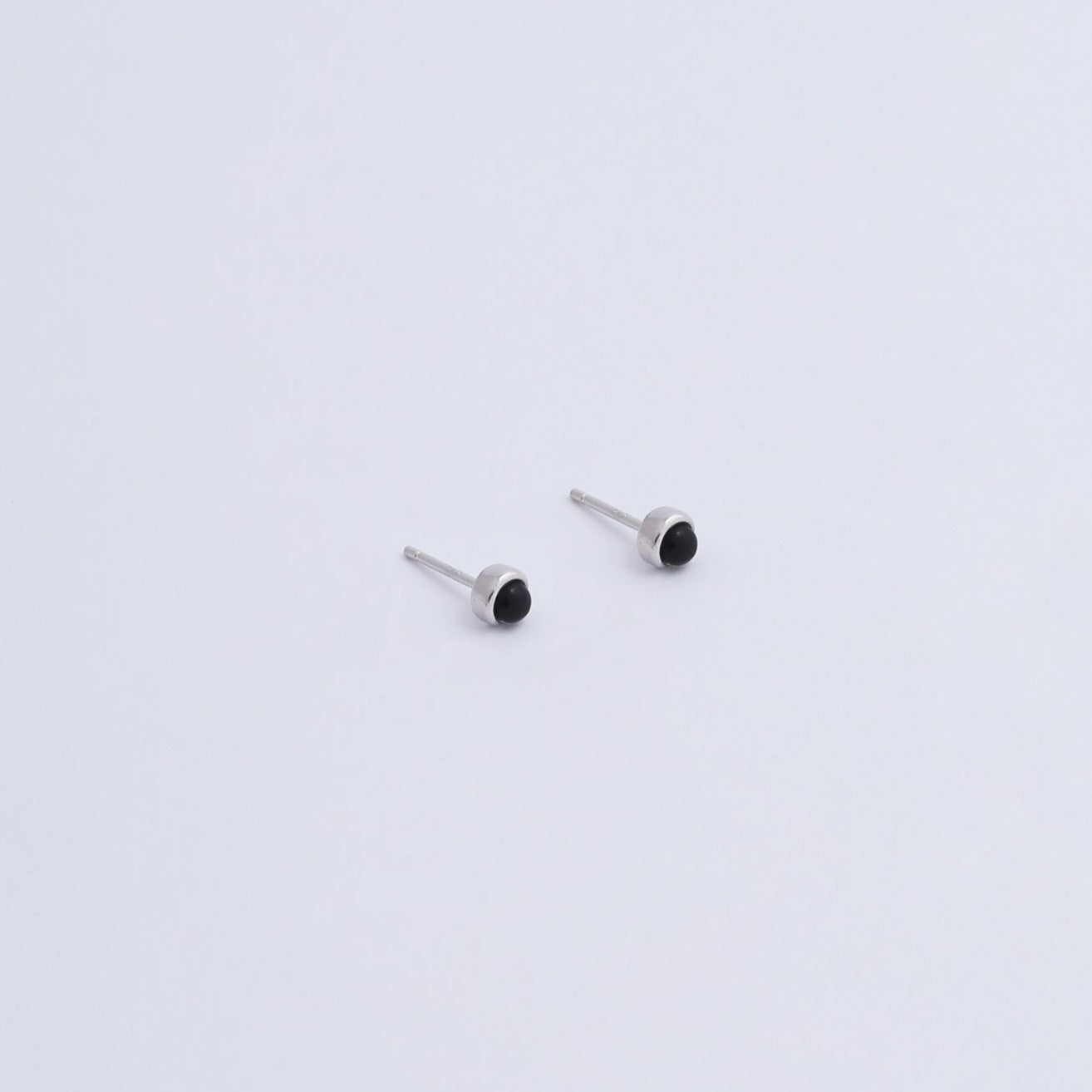 Miro Miro Eri Studs Silver/ Black