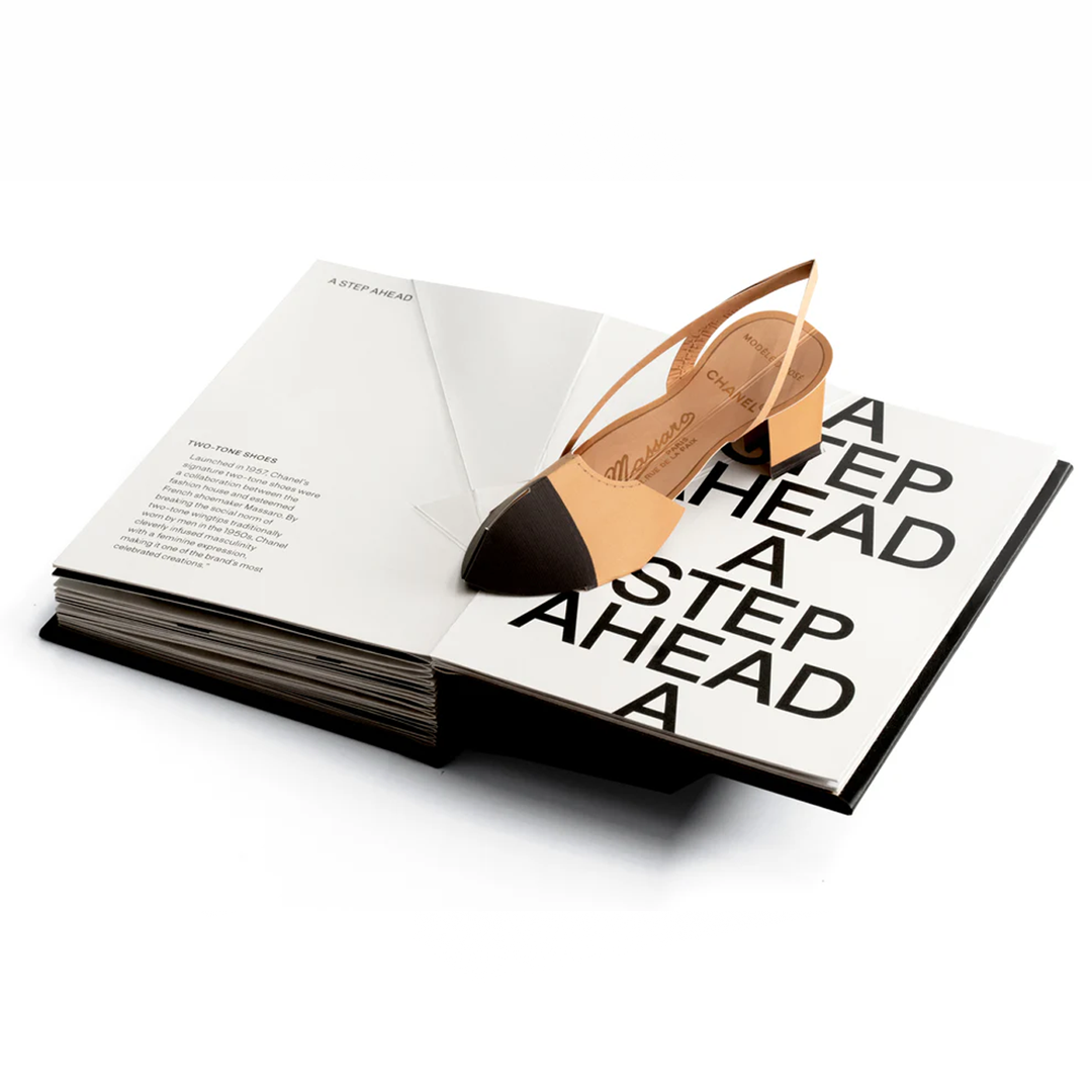 Fashion Unfolded: Pop-Up Chanel