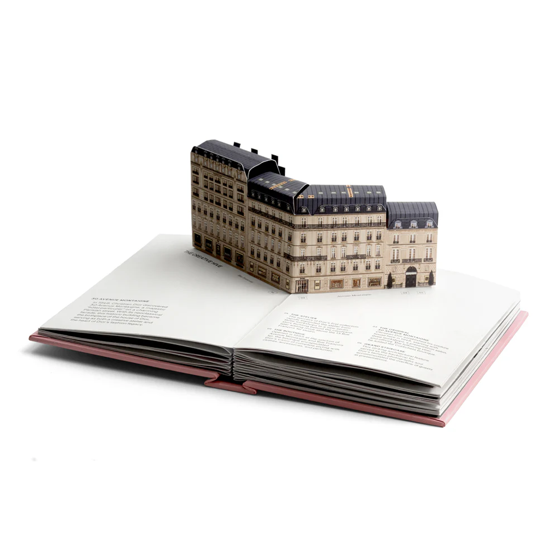 Fashion Unfolded: Pop-Up Dior