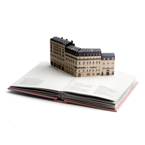 Fashion Unfolded: Pop-Up Dior