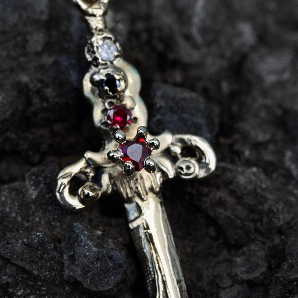 ÎMMØRTALË Jewellery Holy Gold Dagger