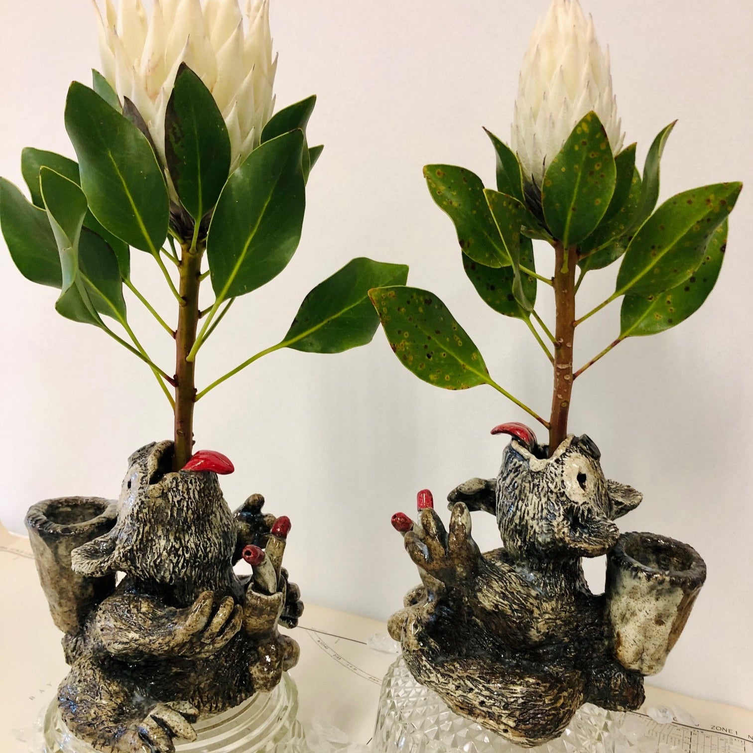 Paul O'Connor Howling Koala Candlestick no Dome