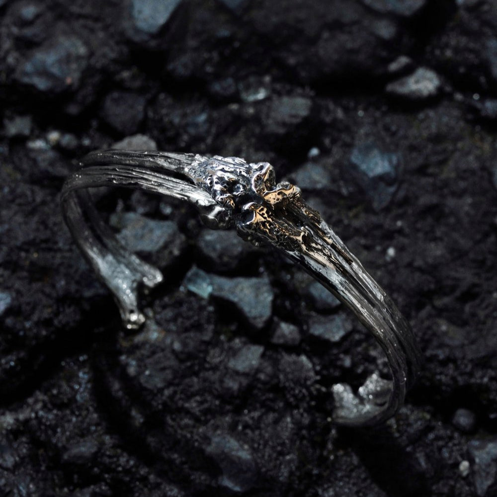 ÎMMØRTALË Argentum Bone Cuff Silver