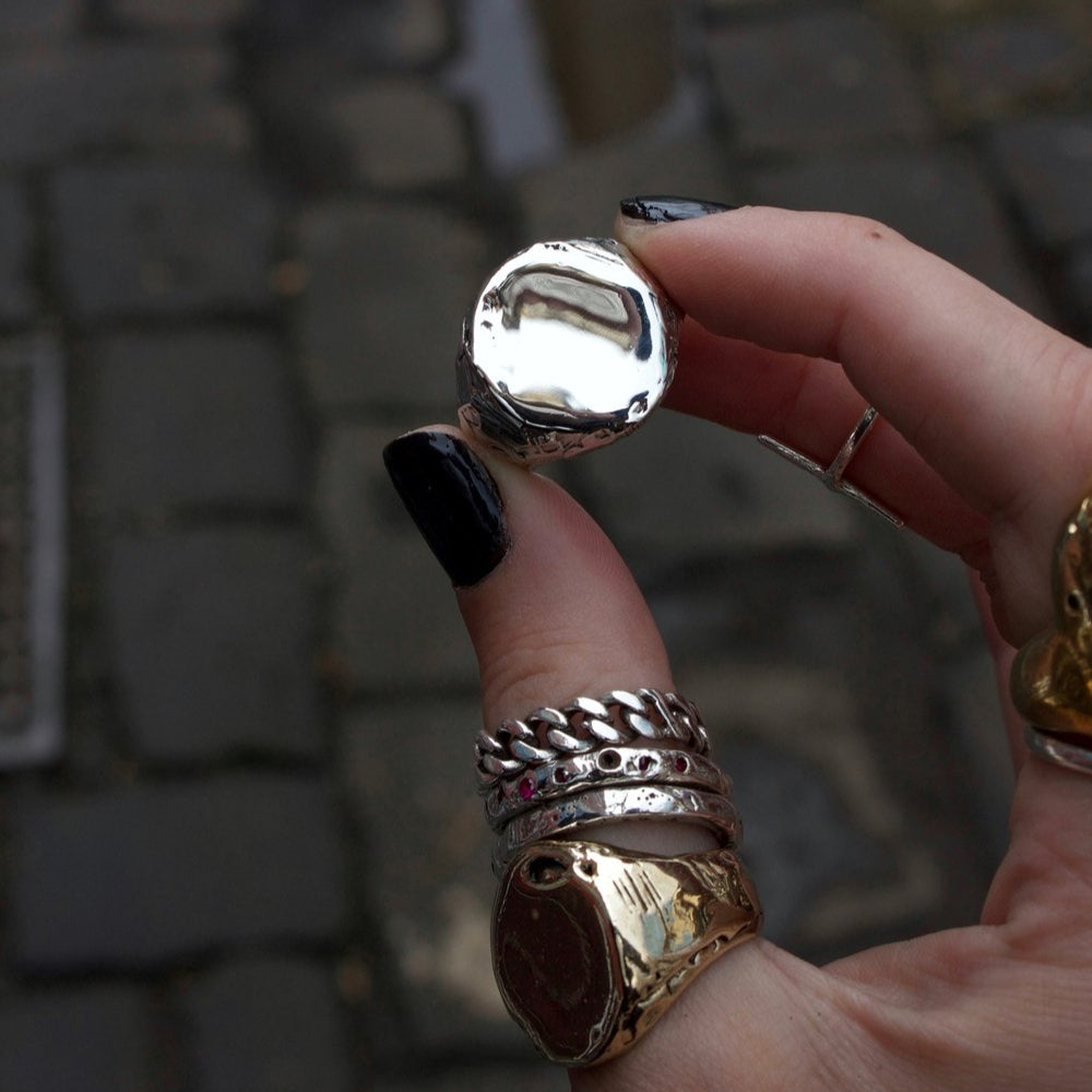 ÎMMØRTALË Jewellery Mini Mirror Mirror Signet Ring