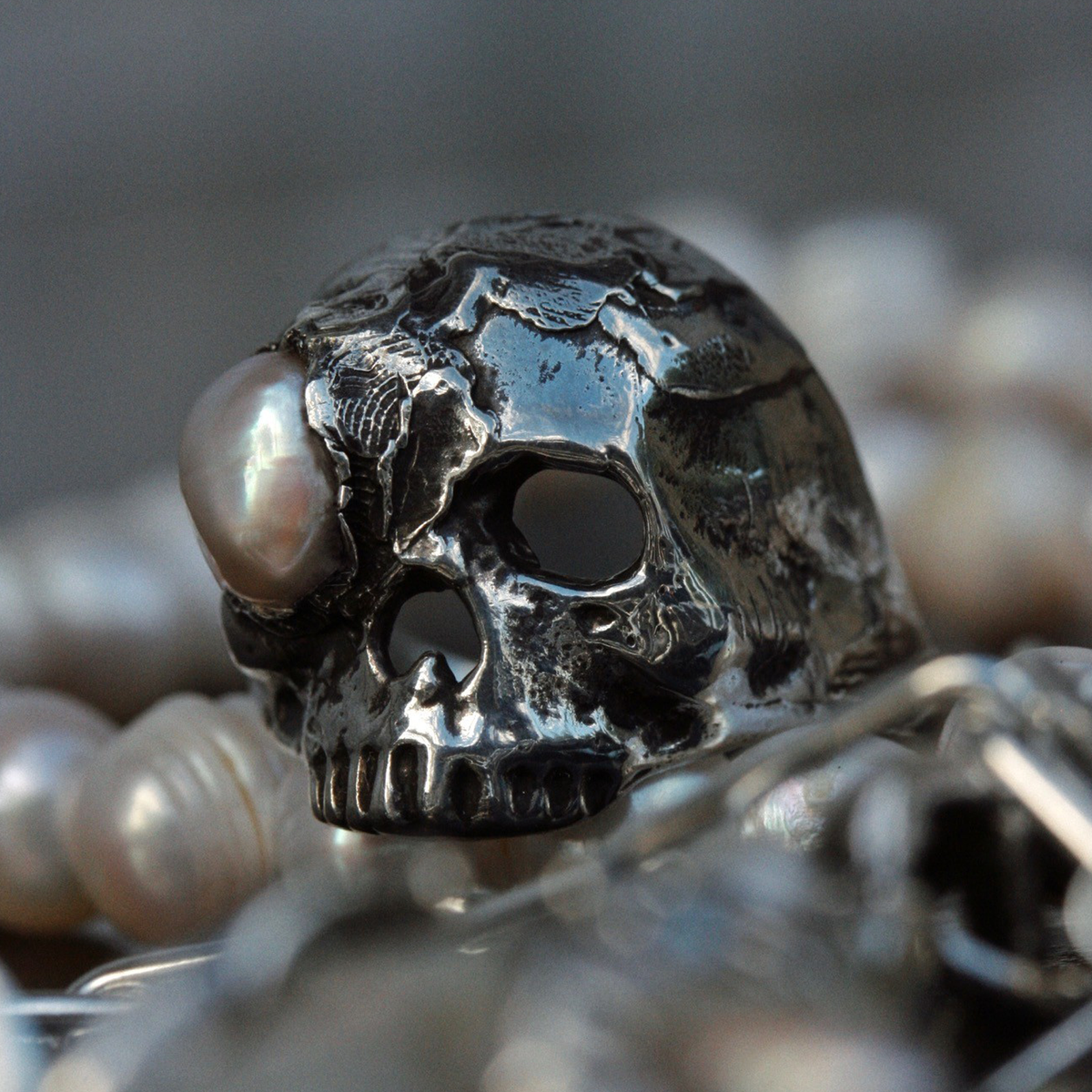 ÎMMØRTALË Jewellery Poseidon Pearl Skull