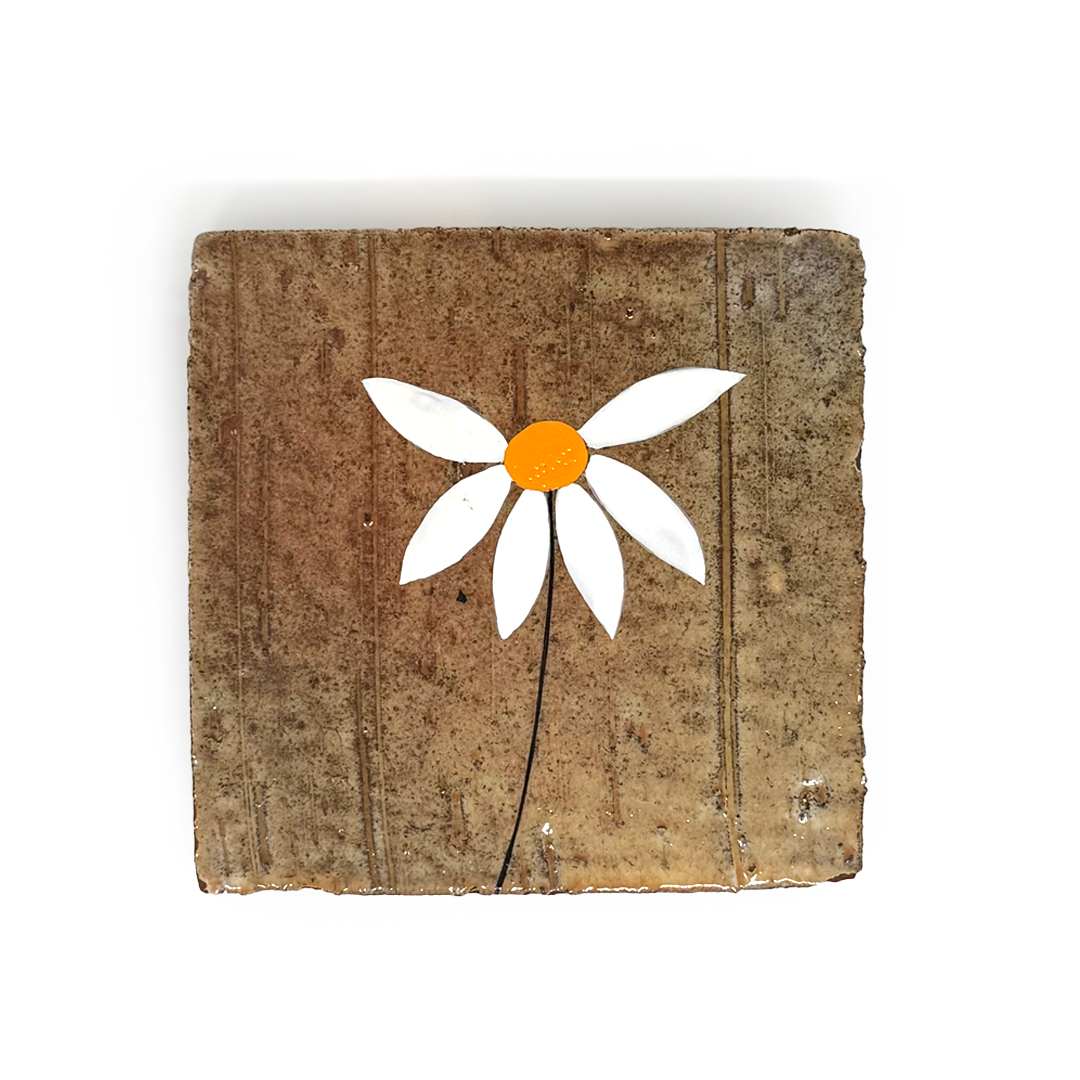 Klopper Single Daisy Hand Painted Tile - Single Daisy