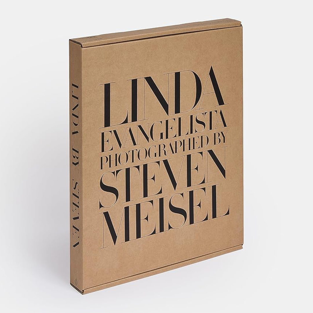 Linda Evangelista Photographed by Steven Meisel