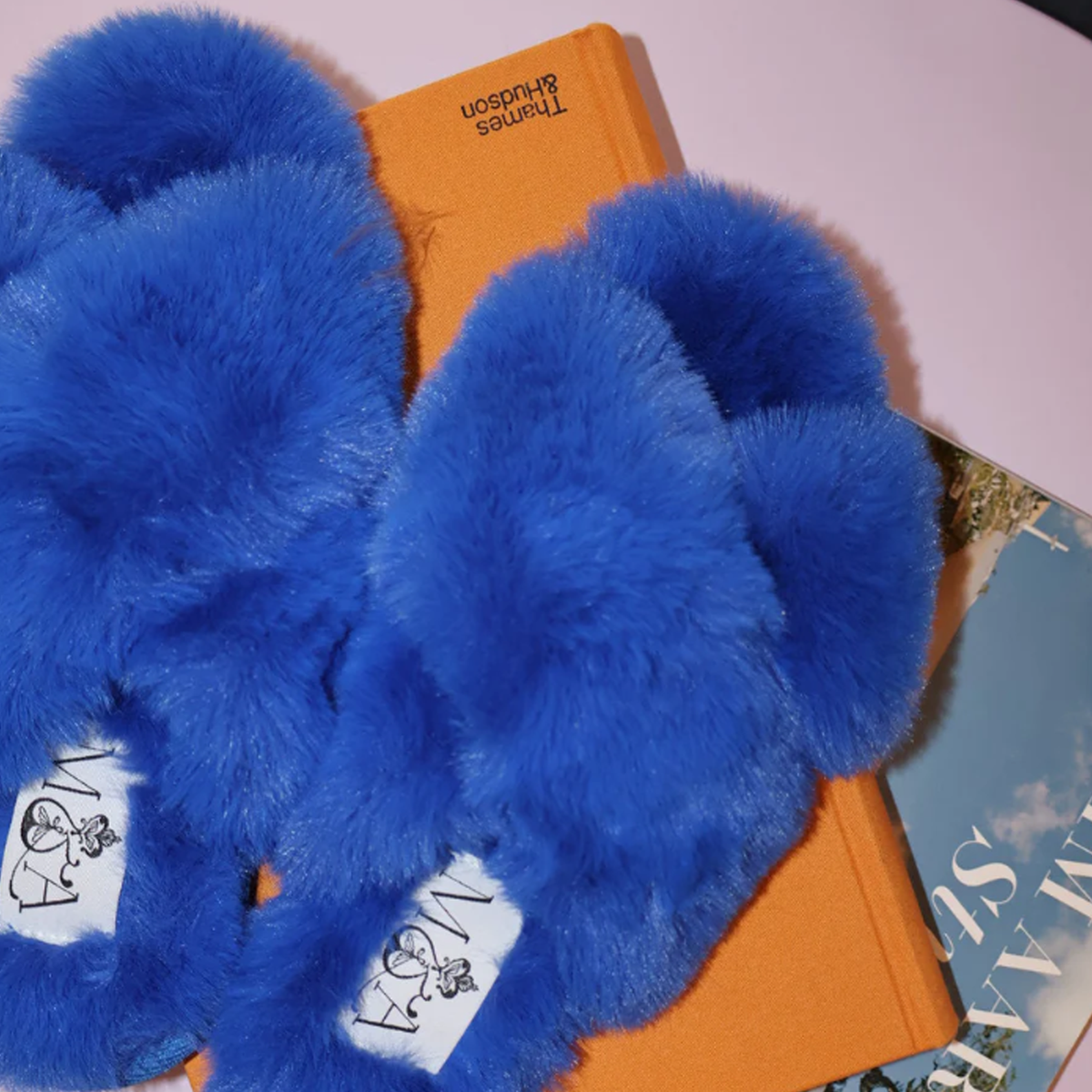 Mode & Affaire Slippers - Cobalt