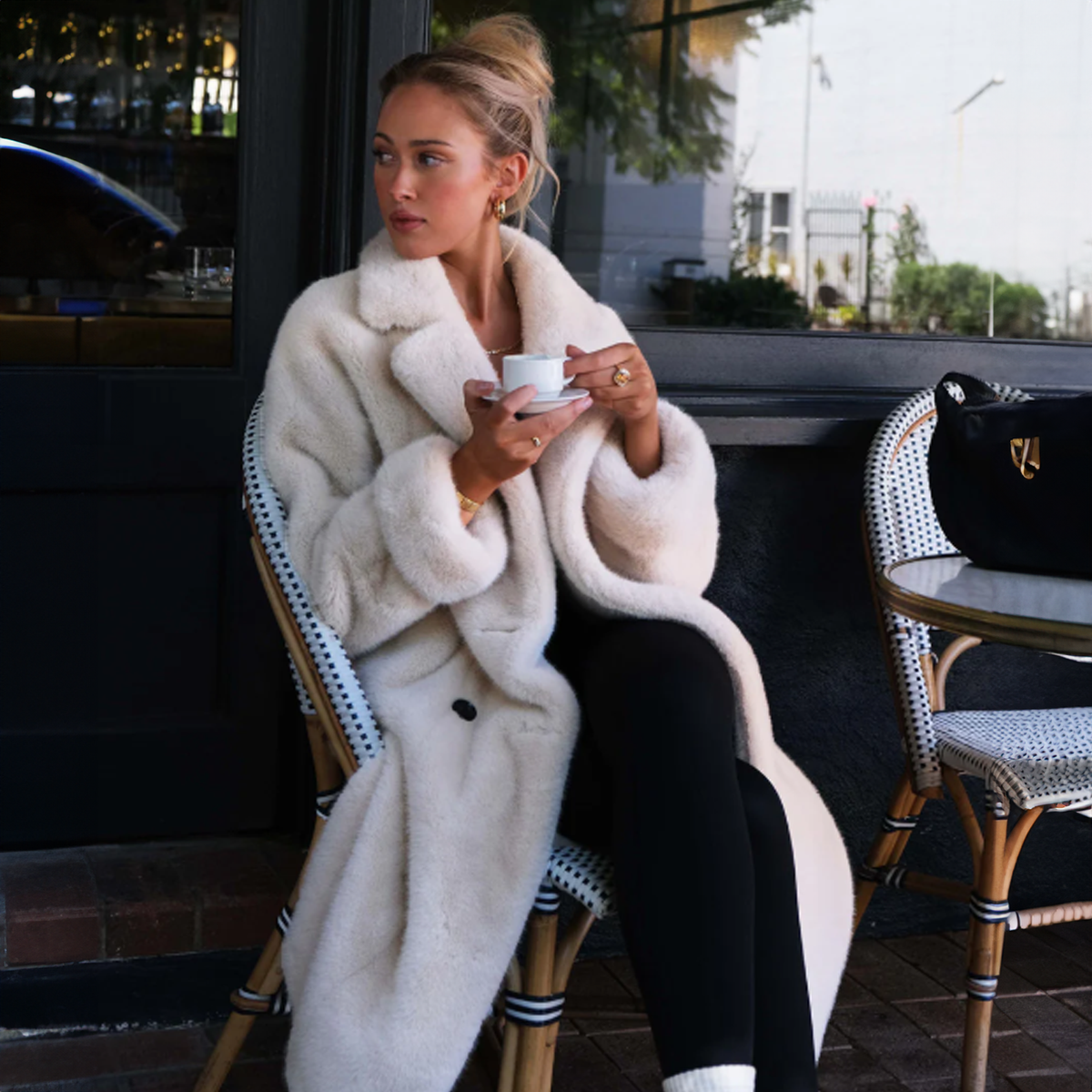 Mode & Affaire Willow Faux Fur Coat - Crème