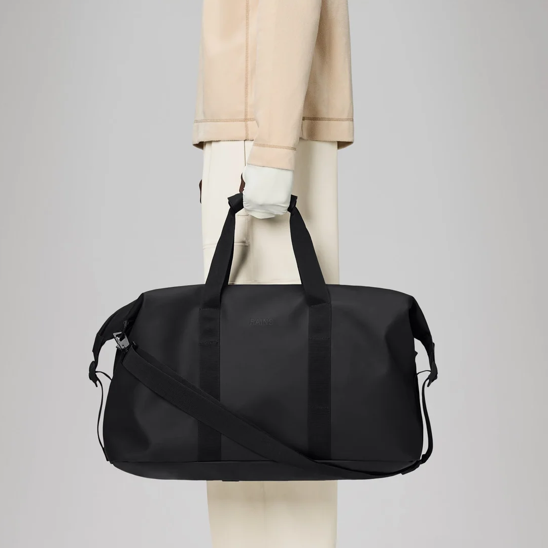 Rains Hilo Weekend Bag - Black