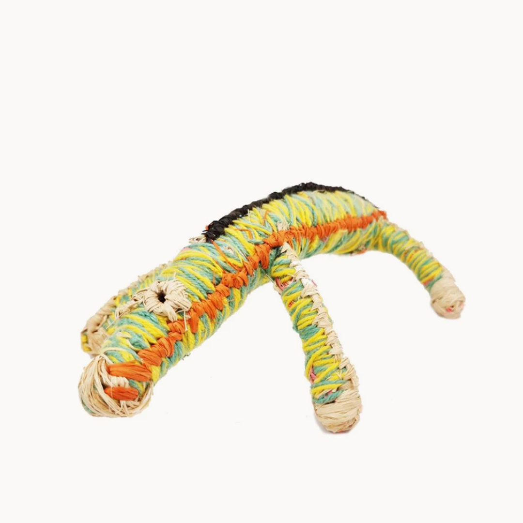 Tjanpi Tinka (Lizard) Sculpture by Yuminia Kenta