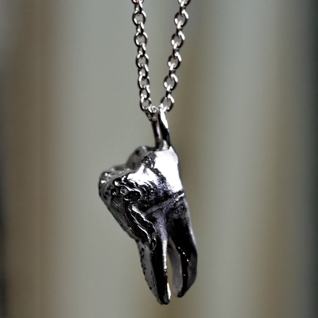 ÎMMØRTALË Jewellery Tooth Talisman