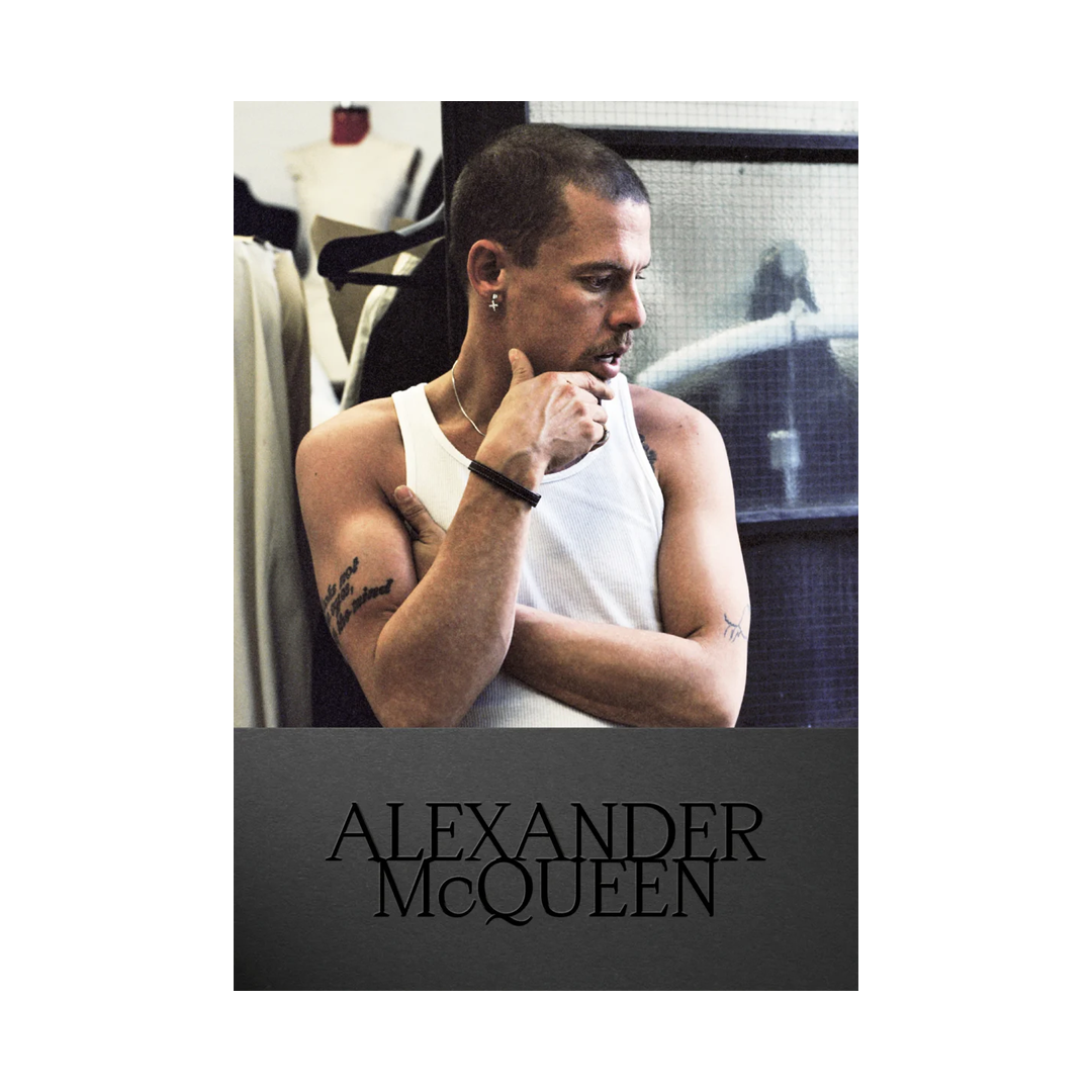 Alexander McQueen: Fashion Iconic