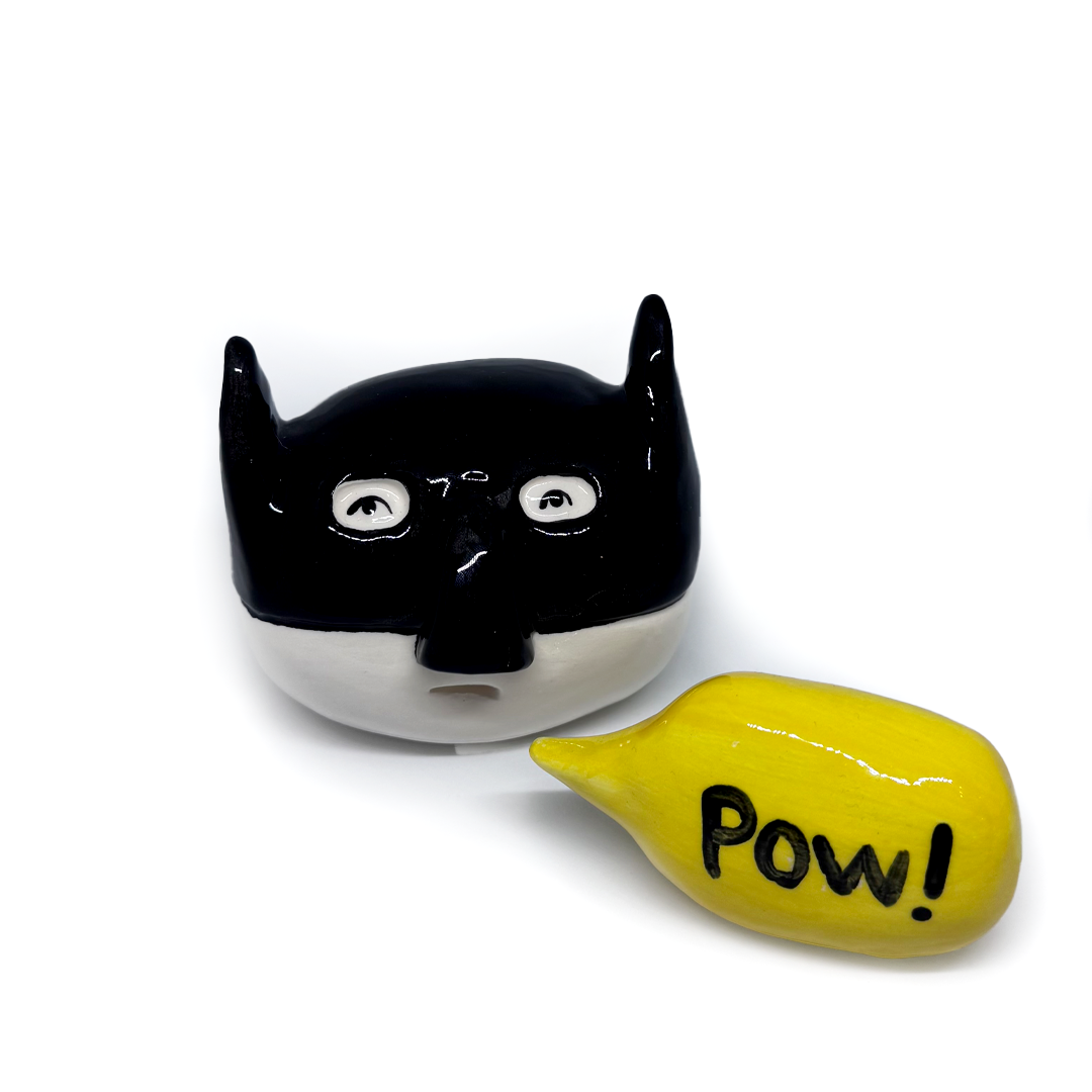 AmUsing Clay Batman Talks - Pow!