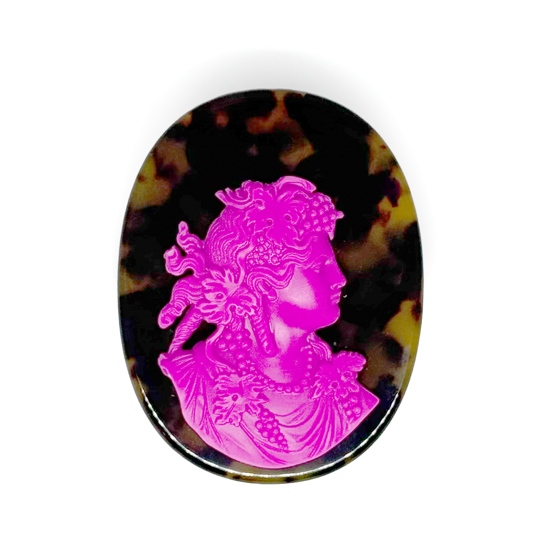 Cammeo Pop d'Arte - Tortoiseshell Italian Acetate Cameo Brooch Pink