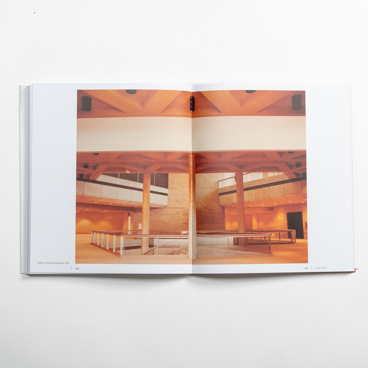 AGWA 1979: A Brutalist Gallery in Perth