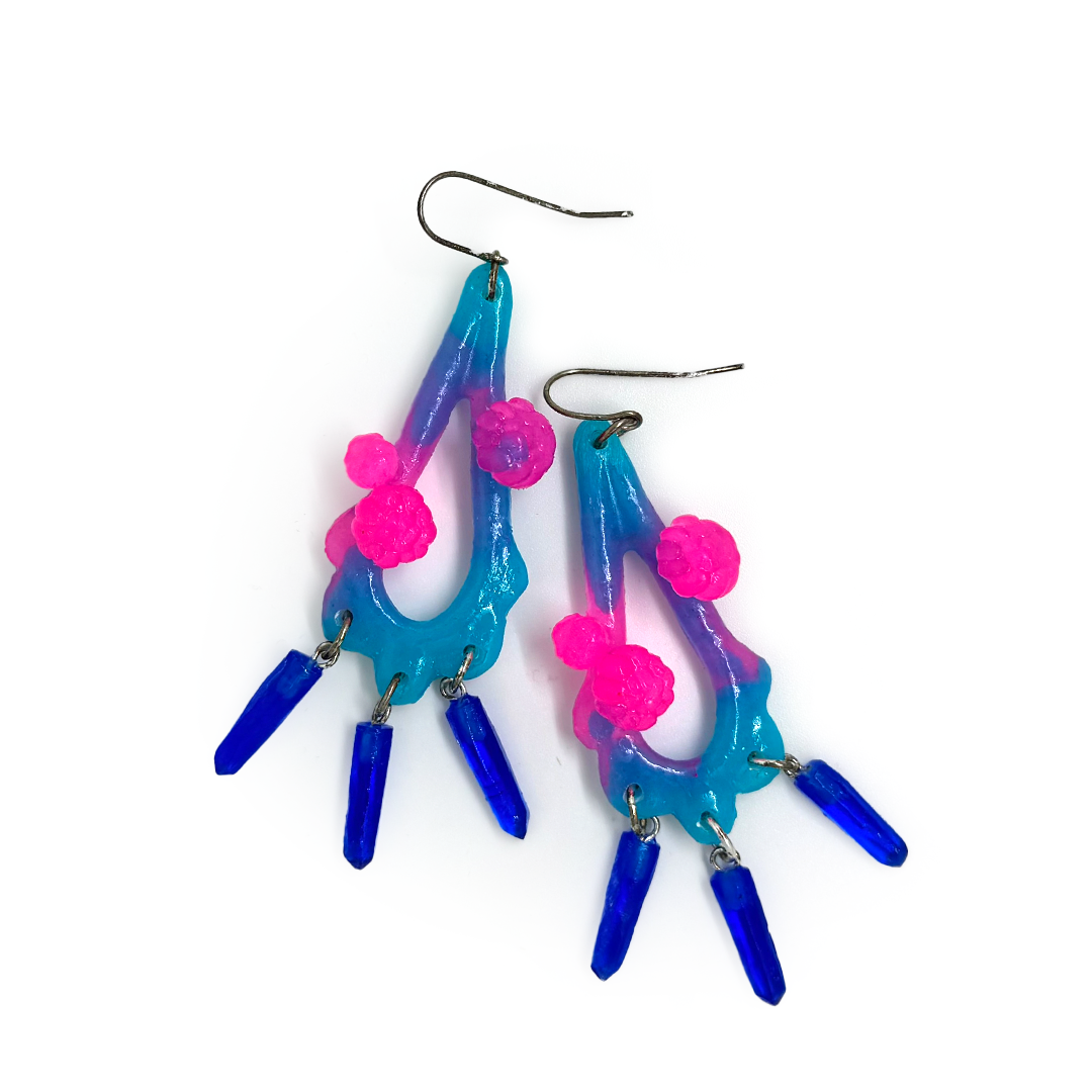 Kate Rohde Teardrop Frill Earrings - Blue/Pink