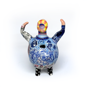 Linda Cheok Anthropomorphic Vase 06