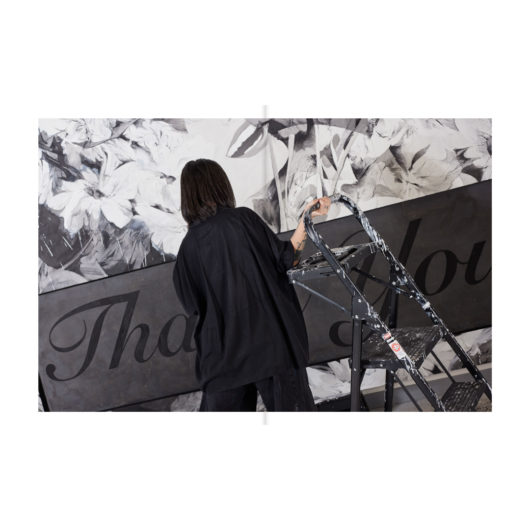 Look, look. Anna Park